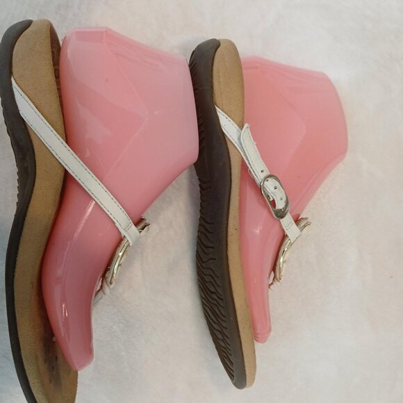 VIONICS THONGS WITH GOLD-TONE EMBELLISMENT - Picture 4 of 6